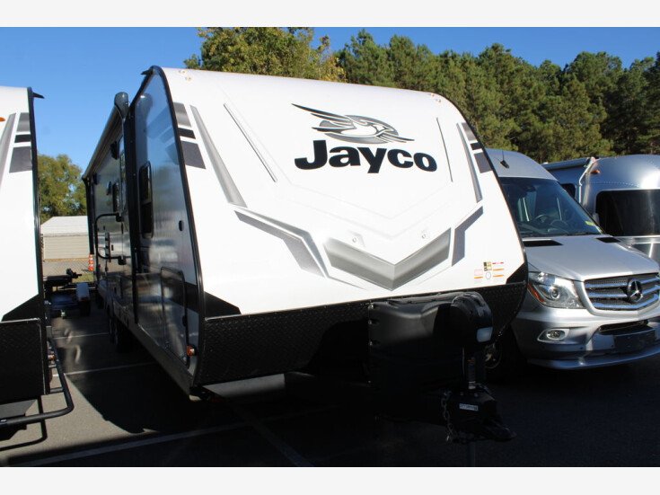 Thumbnail Photo undefined for New 2023 JAYCO Jay Feather